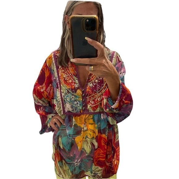 Lane Bryant Semi Sheer Floral Sequins Long Sleeve Top.Size 26/28 - Picture 4 of 14